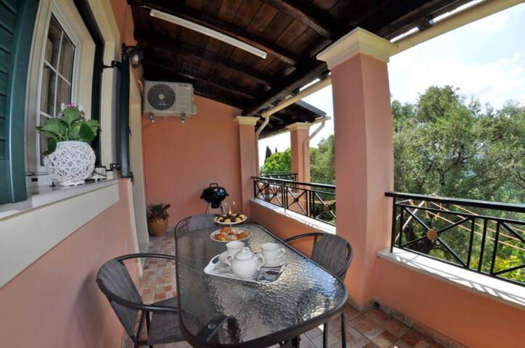 Villa Leo Junior Ano Korakiana Exterior photo